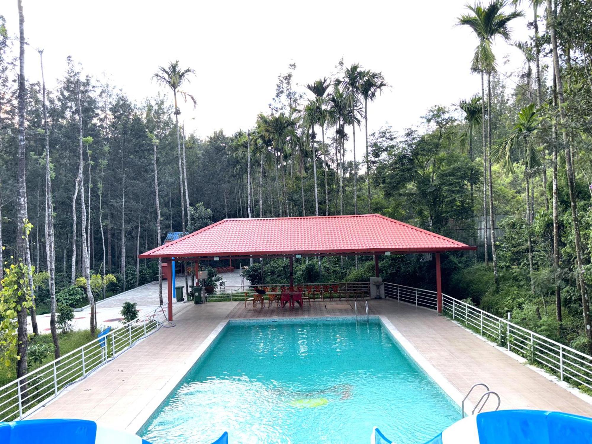 Ecstasy Tent Stay With Swimming Pool & Common Washroom Chikmagalur Exterior photo