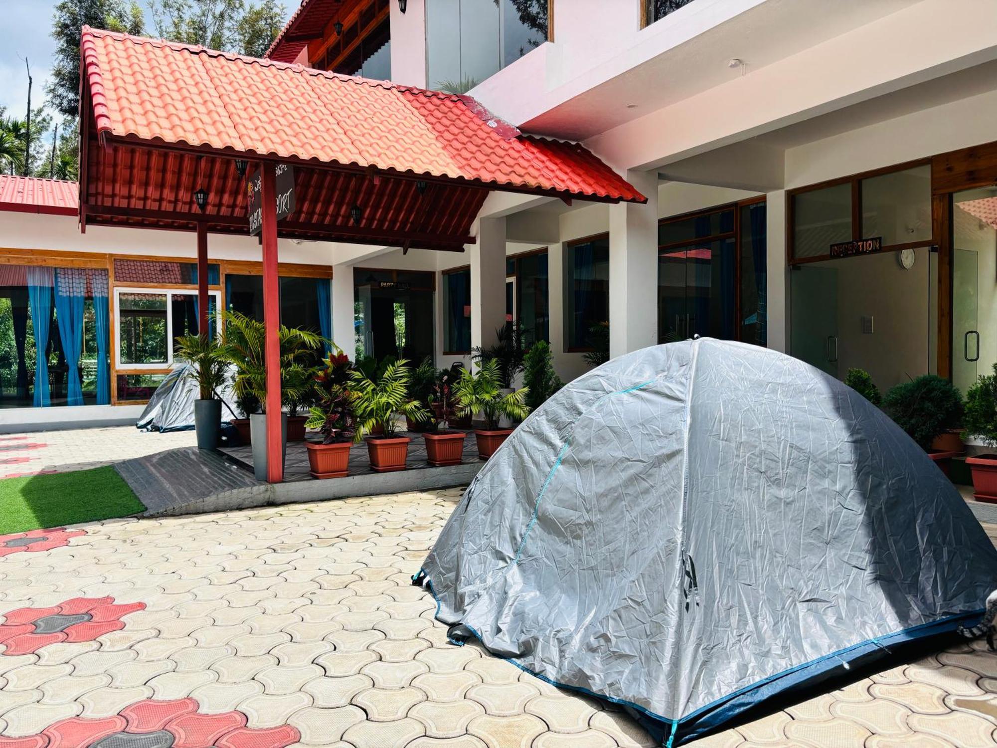 Ecstasy Tent Stay With Swimming Pool & Common Washroom Chikmagalur Exterior photo
